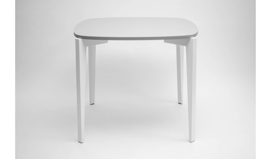 Стол Smooth Compact обеденный, светло-серый